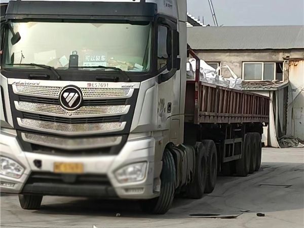 裝車發貨中